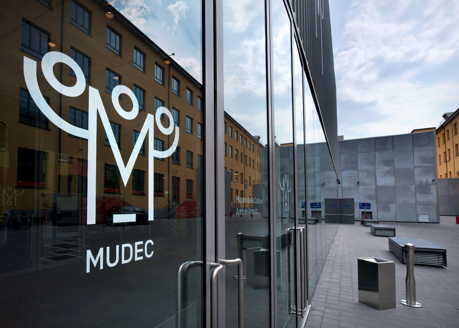 ingresso museo Mudec Milano progetto David Chipperfield applicatore Bazzea Construction Technology