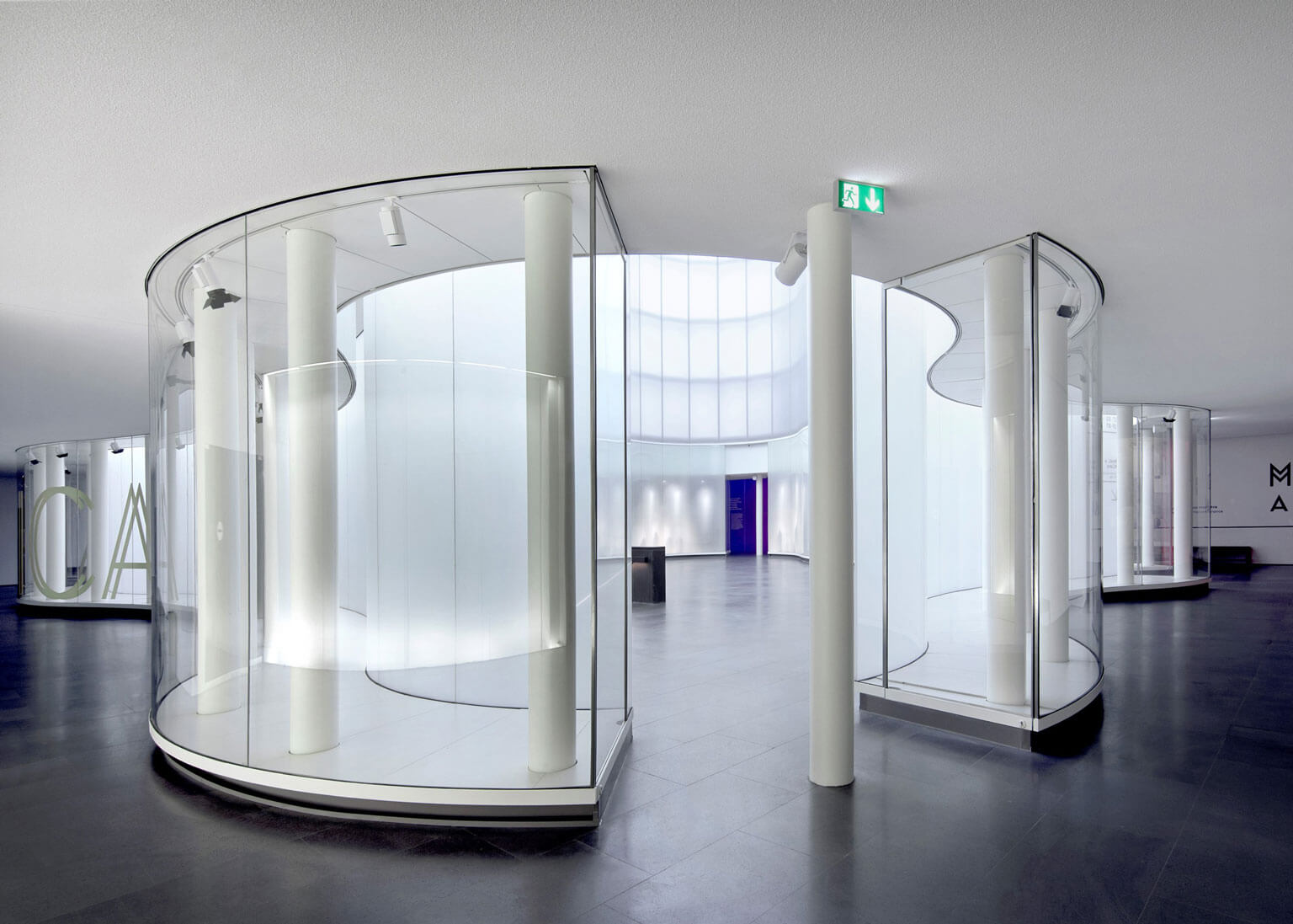 salone ingresso con nuvola architettura museo mudec milano rivestimenti interni Bazzea