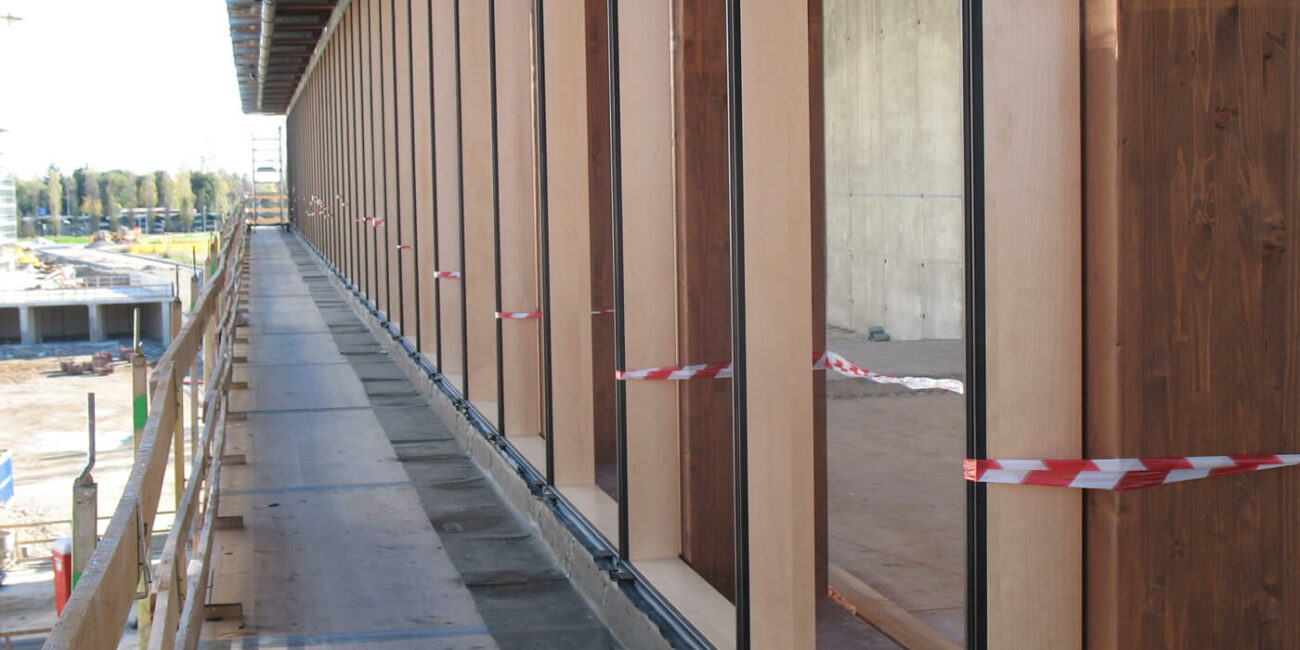 struttura facciata continua serramento legno università kilometro rosso cantiere Bazzea Construction Technology