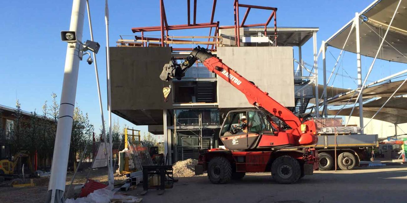 lavori expo 2015 stand terrazza martini struttura sacif carpenteria pensilina pergolato architettura cantieri bct